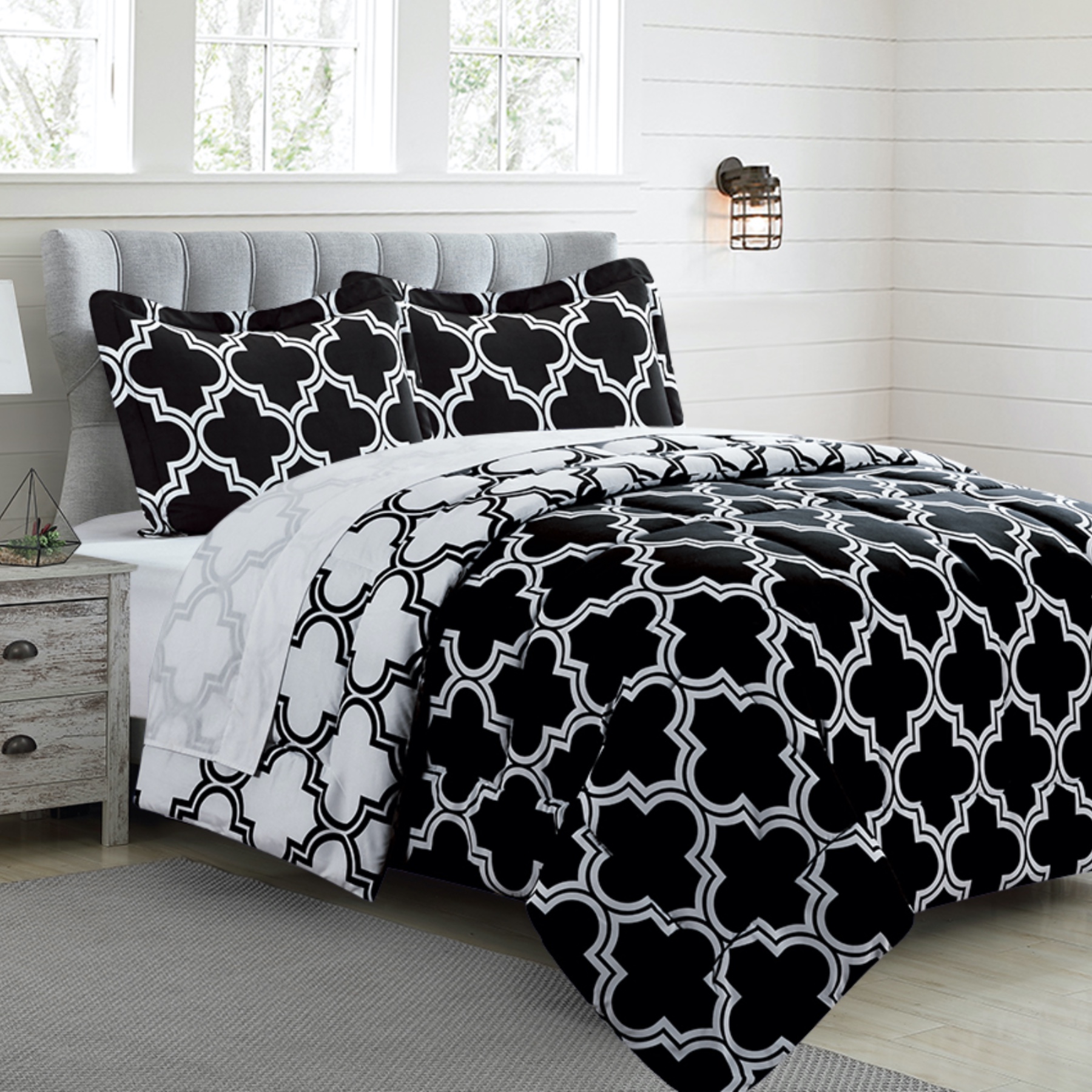 Bed comforter sets